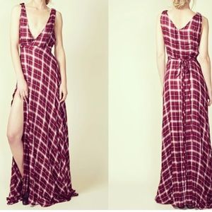 Red plaid wrap dress- perfect for fall 🍁